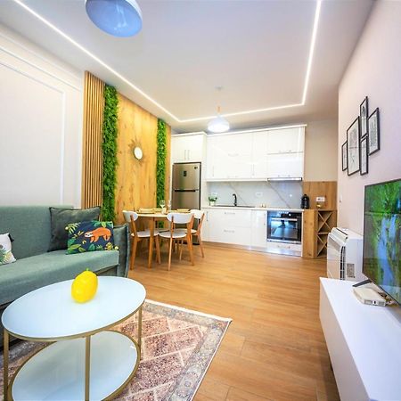 Green Terrace Apartment 4 ティラナ エクステリア 写真