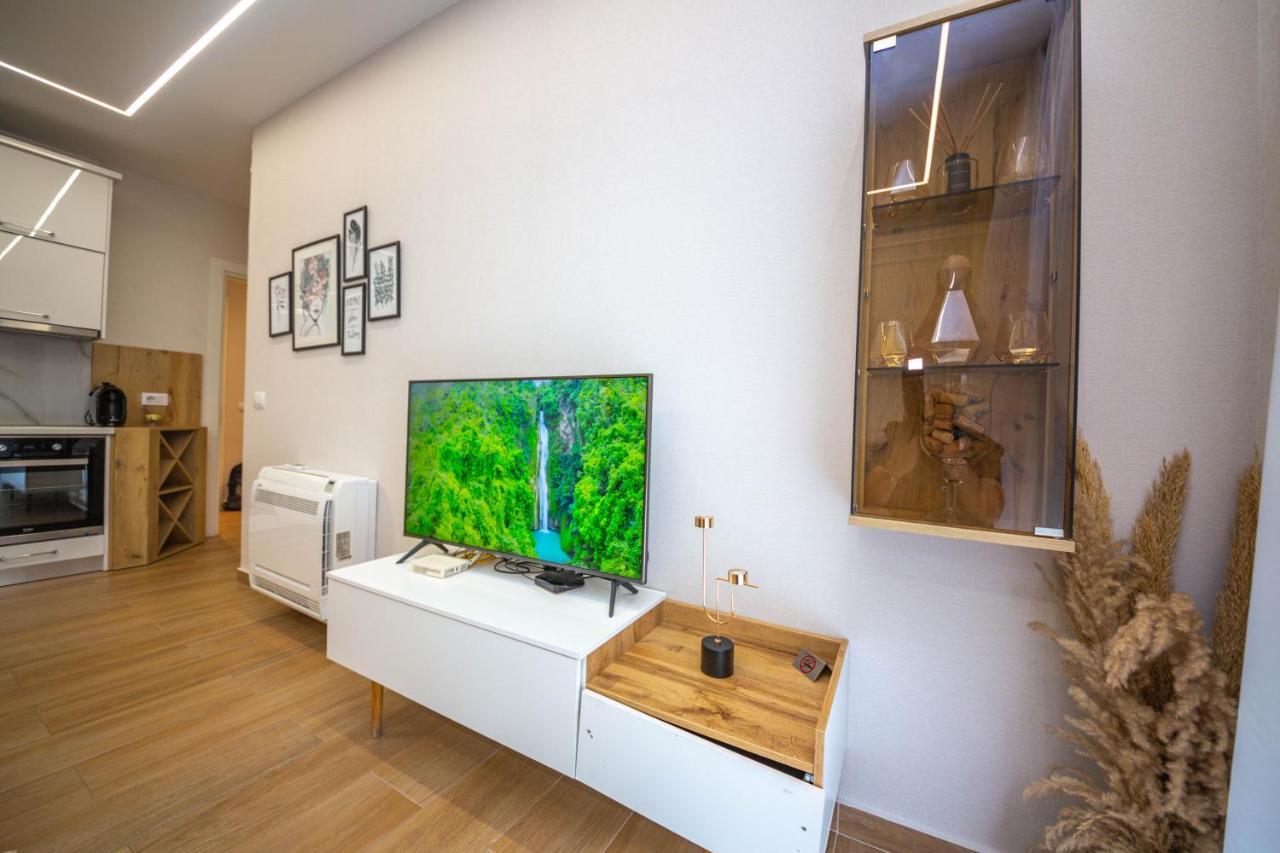 Green Terrace Apartment 4 ティラナ エクステリア 写真