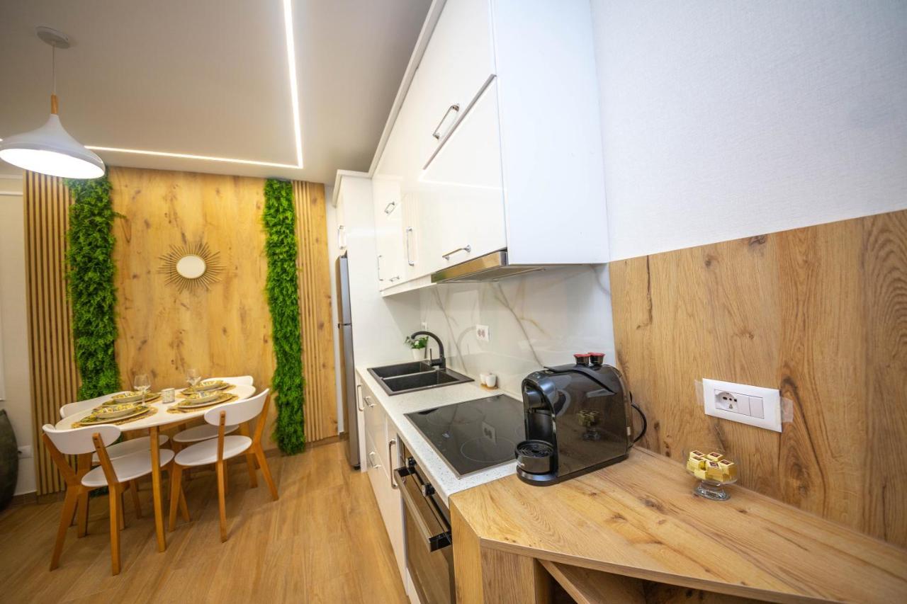 Green Terrace Apartment 4 ティラナ エクステリア 写真